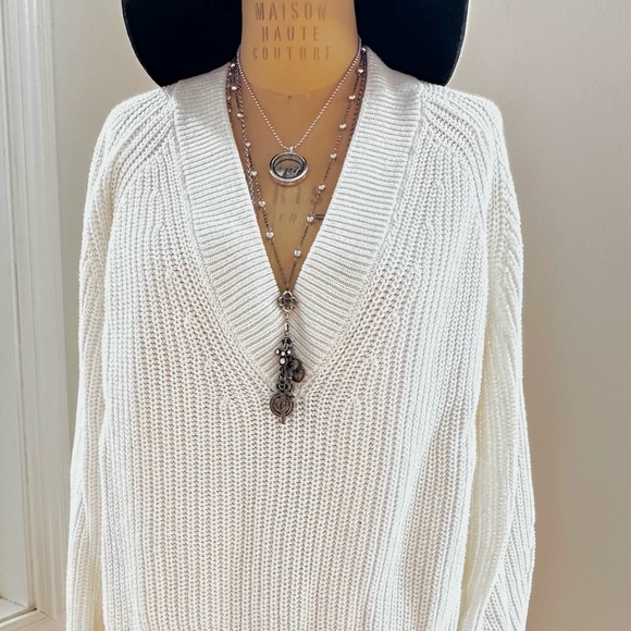 A new day deep V sweater. Beautiful cream color. - Picture 2 of 5